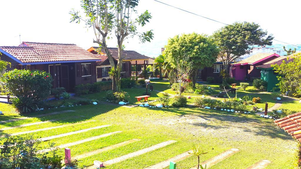 גרופאבה Residencial Emery Village מראה חיצוני תמונה